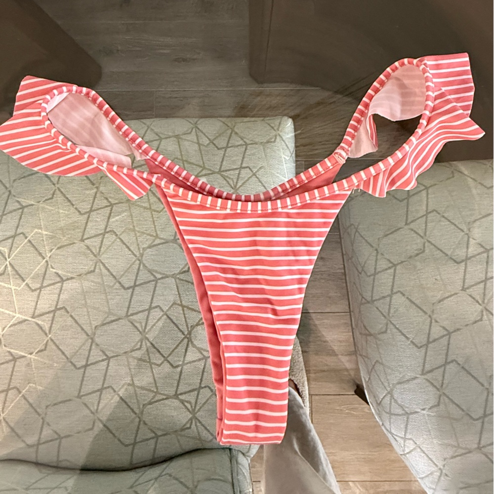 NWOT Beach Bunny Pink and White Striped Bikini Bottoms